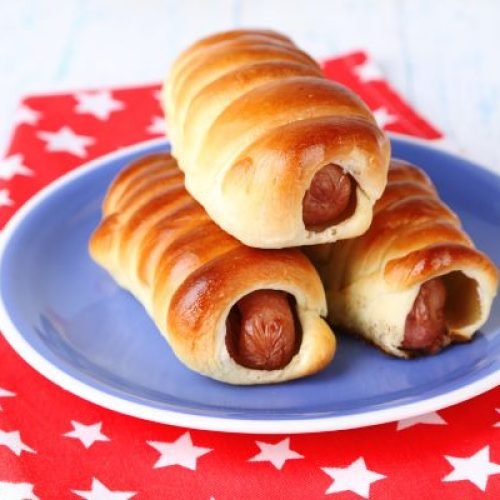 Receita-de-Enroladinho-de-Salsicha-Assado